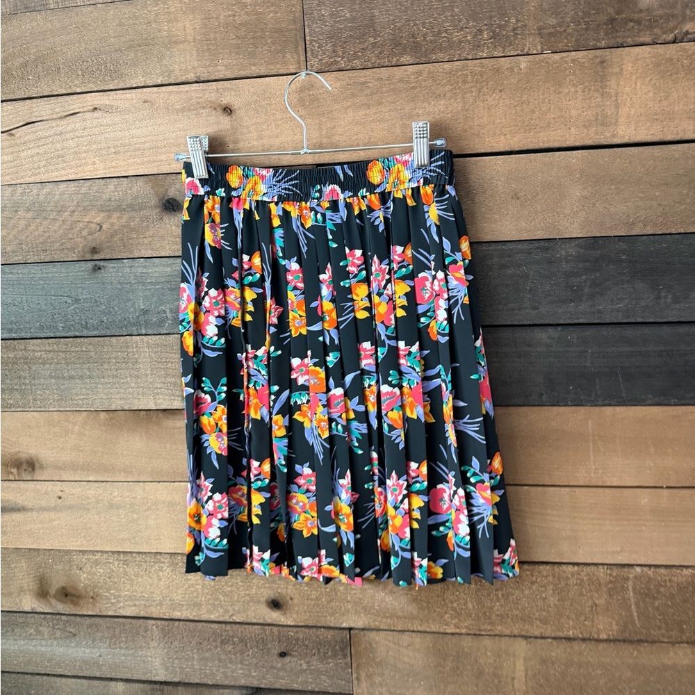 Vintage 90s Chaus Petites Floral Pleated Mini Skirt Elastic Back Waist - Picture 5 of 14